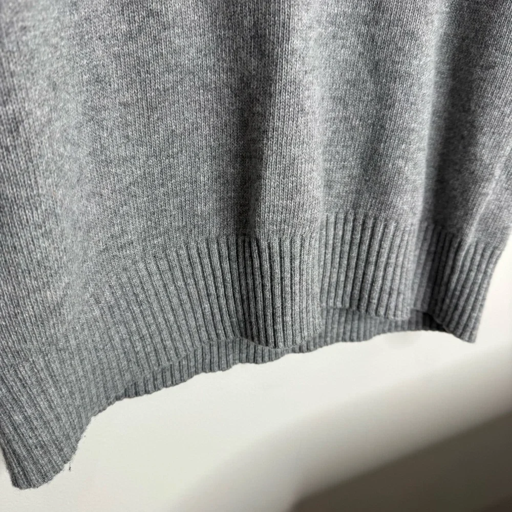 Banana Republic Gray Merino Wool Blend V-neck‎ Men’s Sweater Vest Size Large